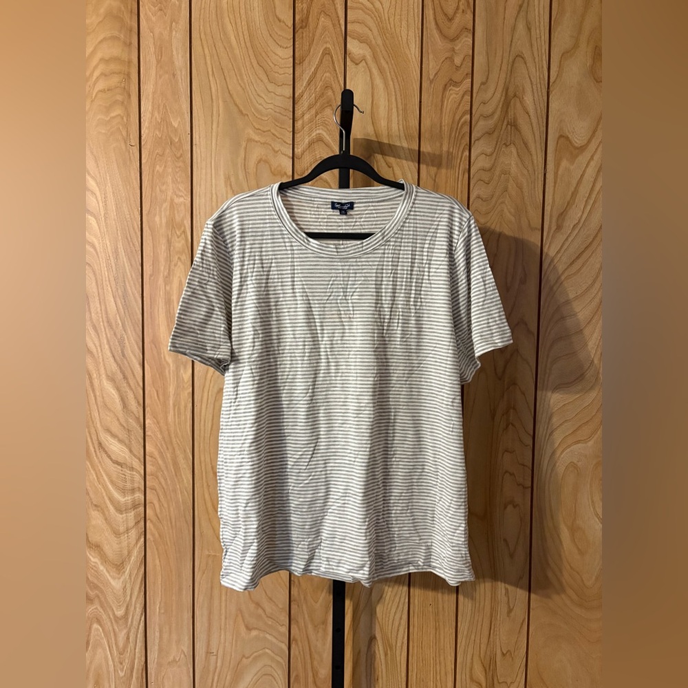 Splendid White & Gray Striped Short Sleeve Tee – Size XXL